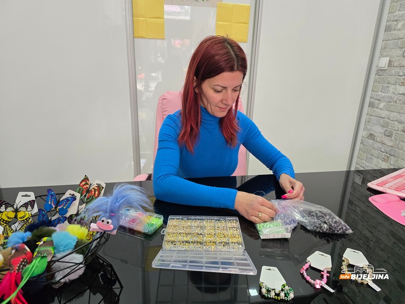 “Hidden Treasures” Bijeljina: Ručno rađeni pokloni za pamćenje, obradujte sebe ili drage osobe (FOTO)