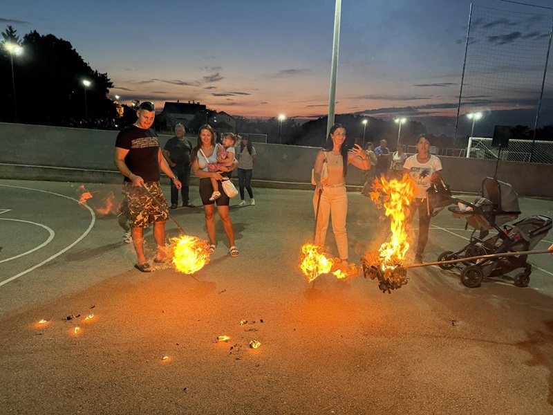 Više od 200 učesnika na tradicionalnom petrovdanskom lilanju u Donjoj Trnovi