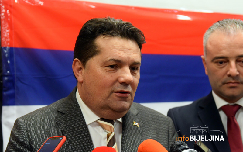Stevandić: Novac za izbore se ne nabavlja preko Šmita