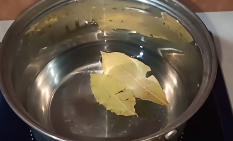 Napitak od tri sastojka koji može da pomogne kod bolnog grla i kašlja