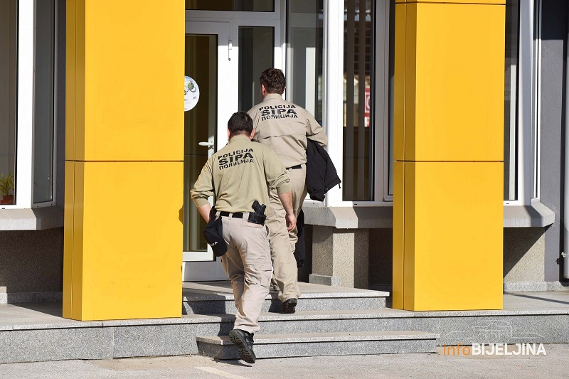 SIPA uhapsila sudije i advokata