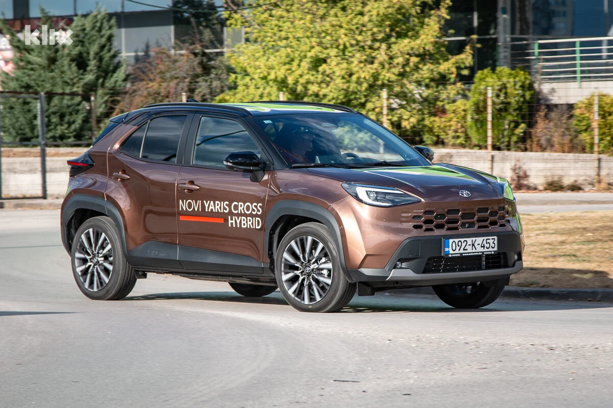 Testiran redizajnirani Toyota Yaris Cross: Miljenik ljepšeg spola kojeg ne vole vlasnici benzinskih pumpi