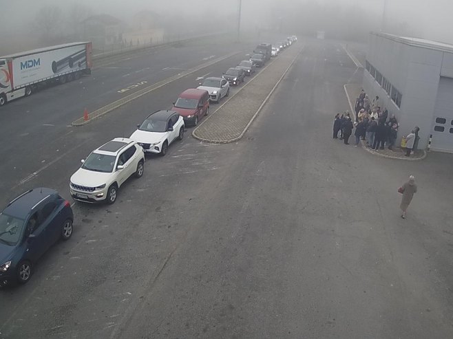 Pojačana frekvencija na prelazima Gradiška i Gradina