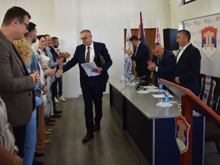 SDS nastavlja po planu