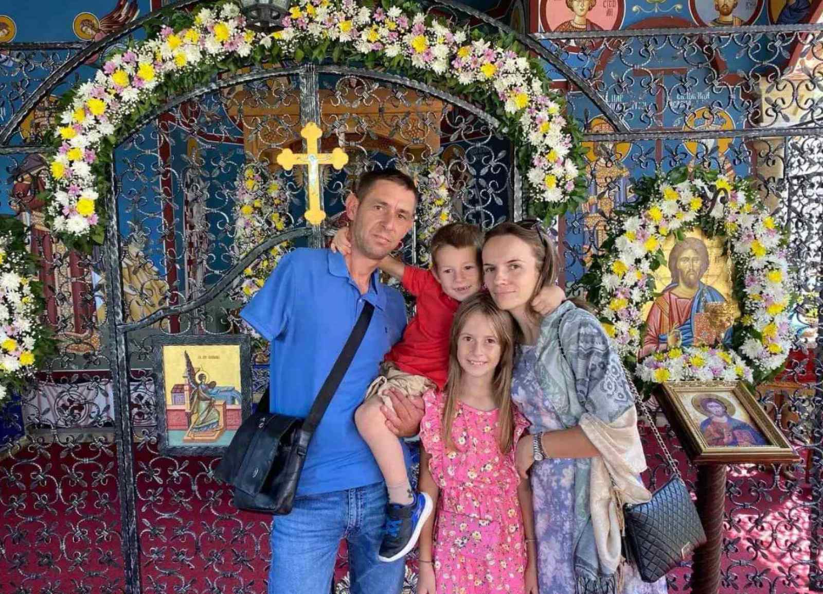 Bijeljina: Došli sa pet kombajna i ovršili pšenicu prijatelju koji je ostao bez ruke i operisao kičmu