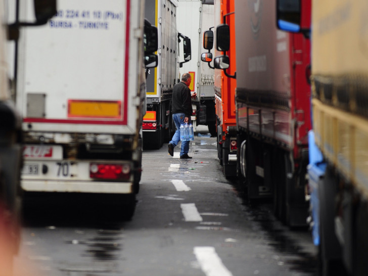 Prevoznici iz BiH ponovo najavljuju blokade granica prema EU: Pravilo 90/180 vodi hapšenjima i deportacijama vozača