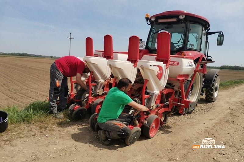 Zbog klimatskih promjena semberski ratari prinuđeni sijati oranice znatno ranije