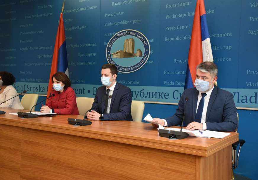 Dozvoljava se rad tržnih centara u RS