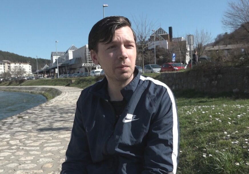 Heroj u doba korone: Mrtve i bolesne nosio na leđima, a sad za njega nema posla