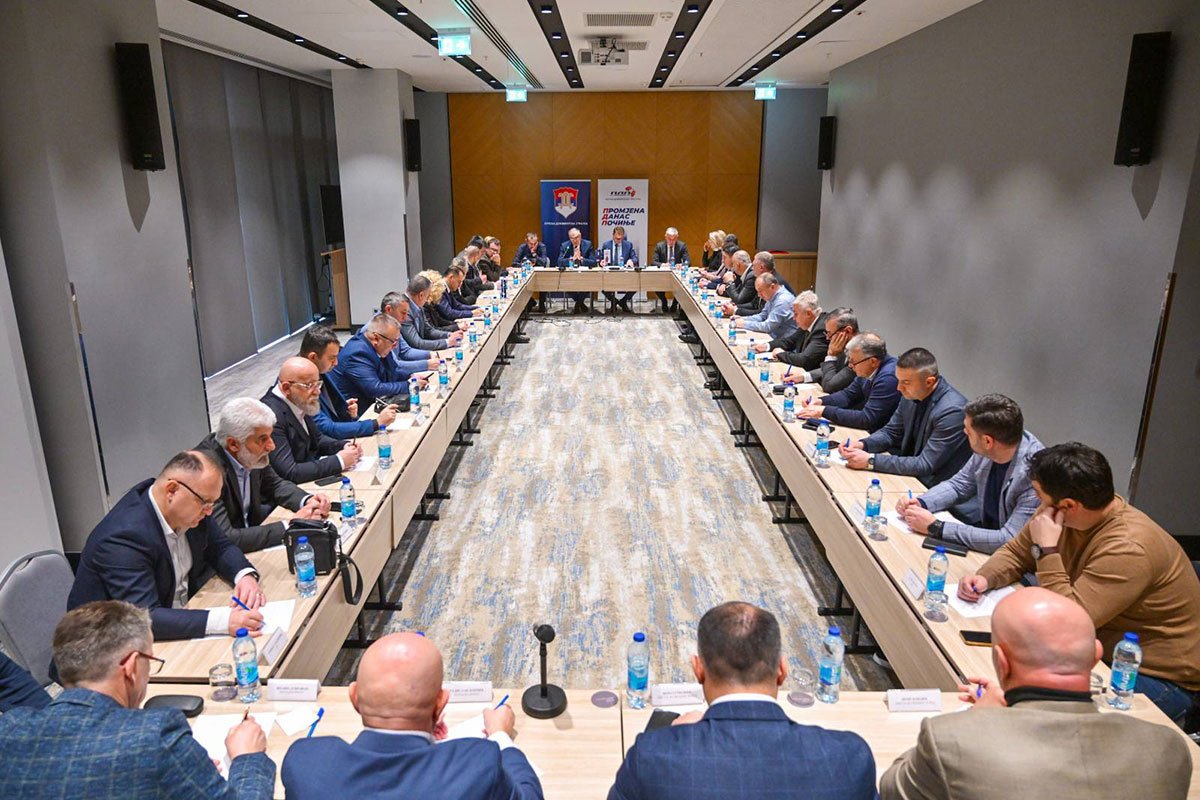 Opozicija u Srpskoj osula paljbu po pokretu koji još nije ni osnovan