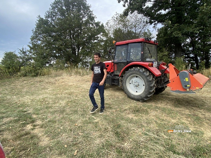 Mile Stević (29) iz Lopara zasadio 1.000 šljiva, otkriva šta mu je najviše pomoglo: “Ide mi od ruke, vidim perspektivu”