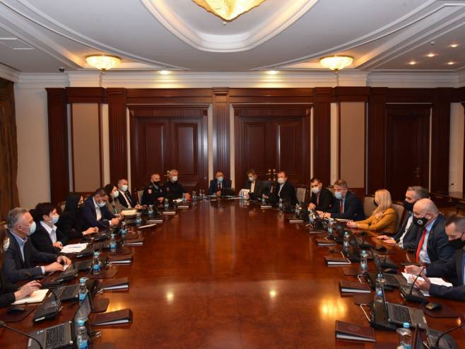 Nove mjere u Srpskoj - skraćen period izolacije