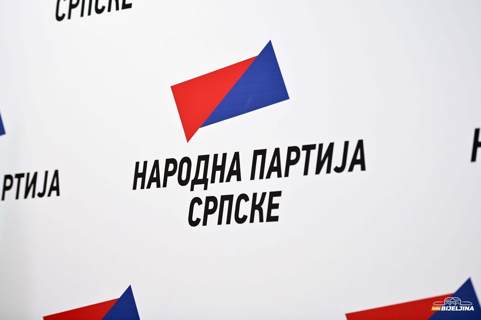 NPS: Petrović zloupotrijebio djecu u borbi za očuvanje fotelje