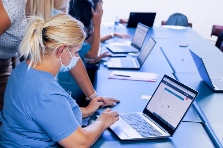 Bijeljina: U matične knjige kroz sistem „E-beba“ upisano 363 novorođenčadi