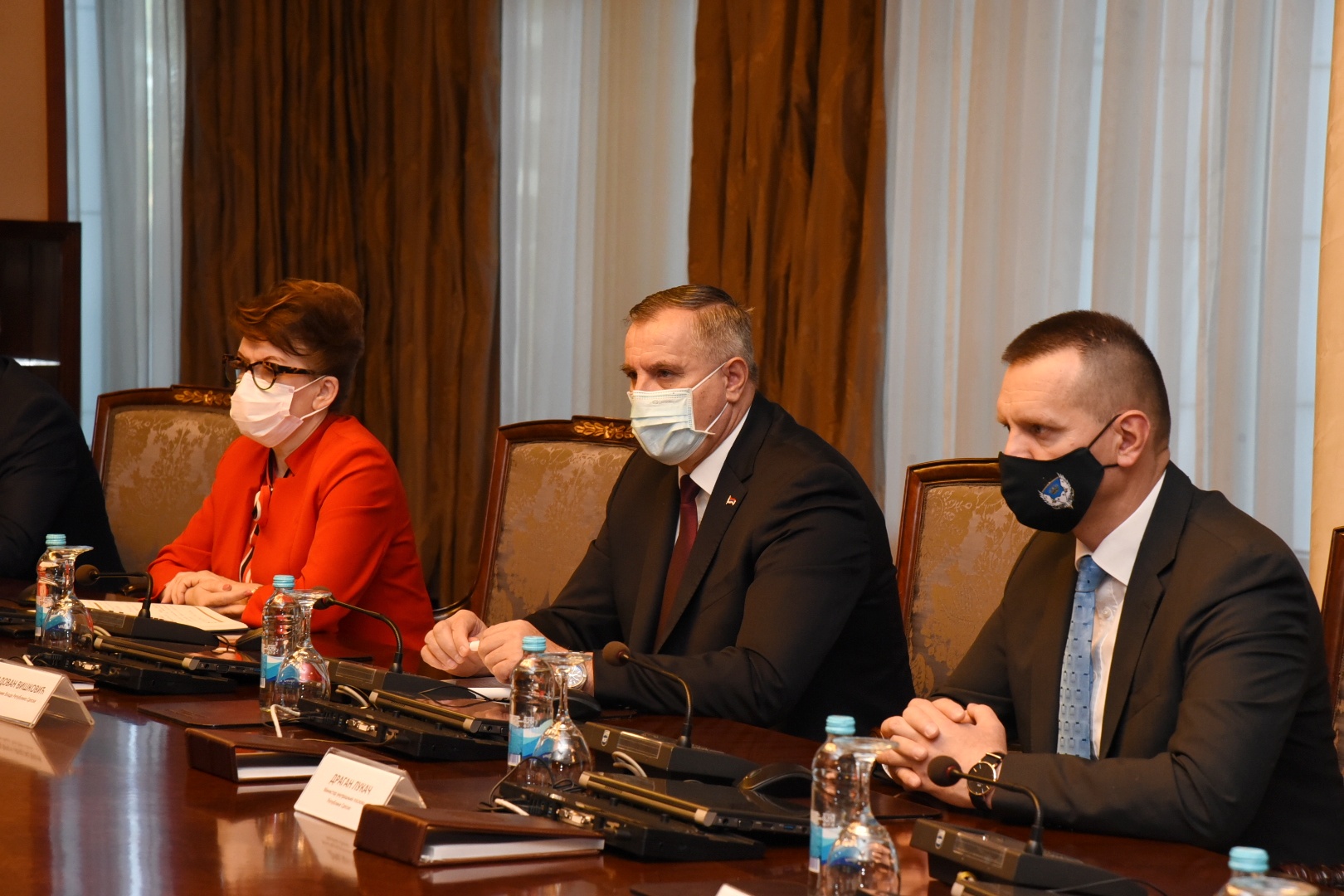 Počeo sastanak Viškovića i Brnabićeve (FOTO)