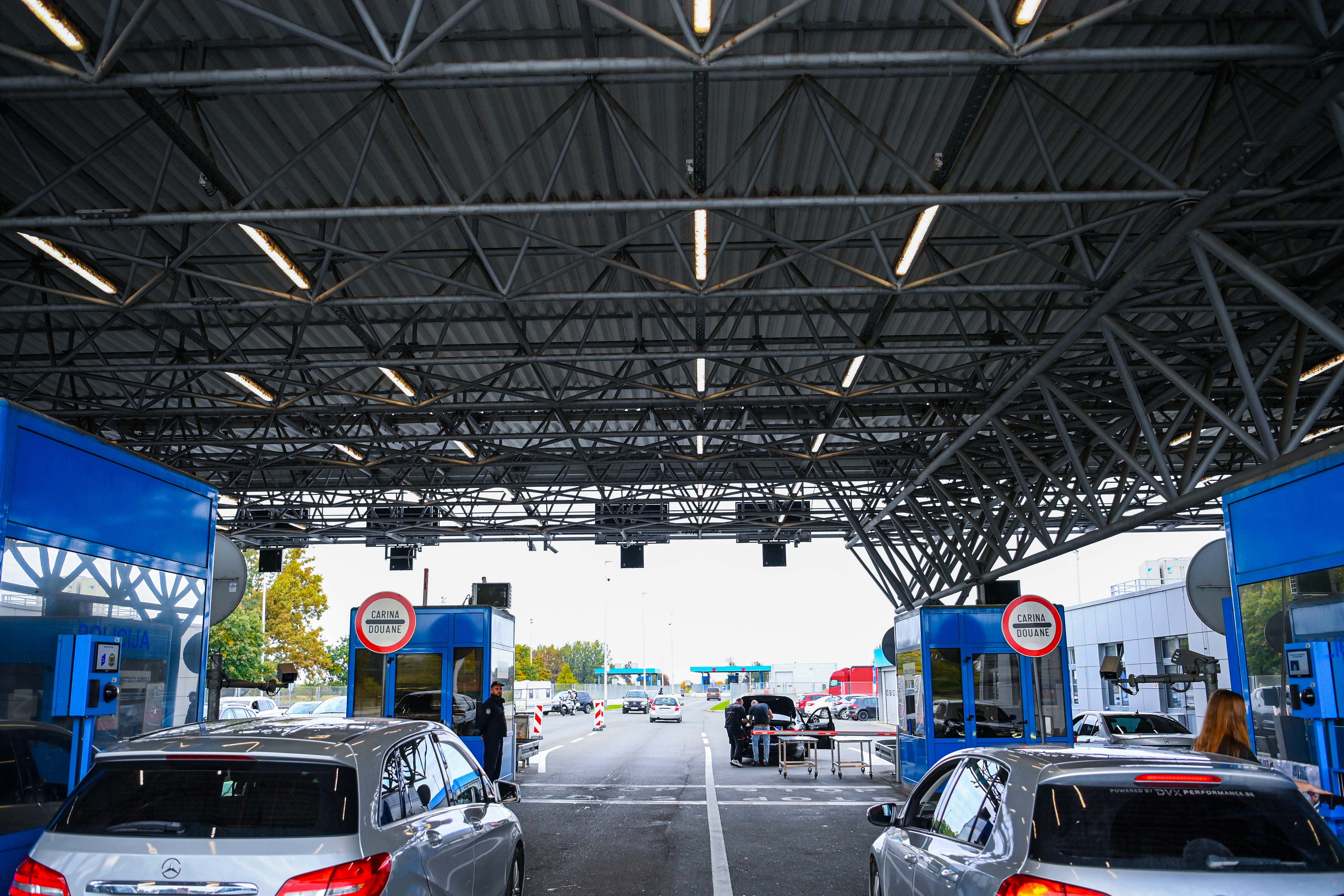 InfoBijeljina posjetila granicu BiH i Hrvatske: Pogledajte nova pravila pri ulasku u EU (FOTO)