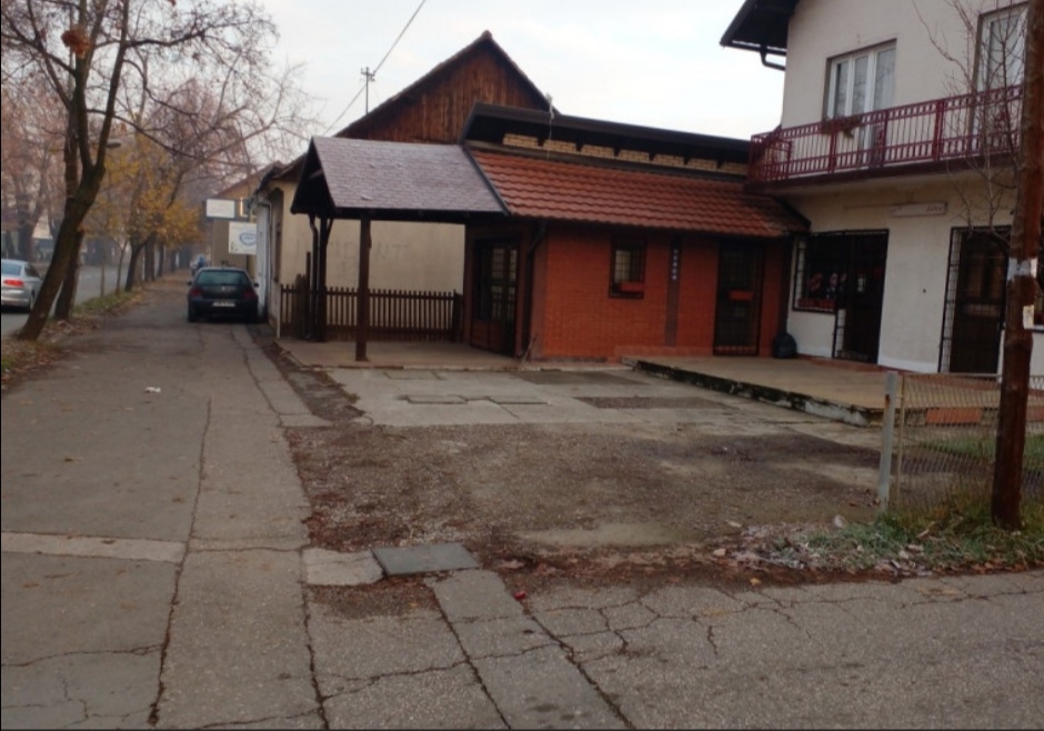 Detalji napada u Bijeljini: IZBOLA MUŽA u kafani