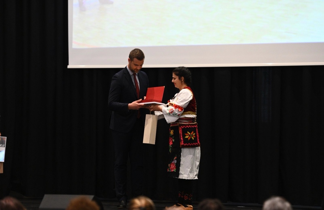 Jubilej KOSSA iz Donje Austrije: Gostima bogat kulturni program, Filipoviću zahvalnica