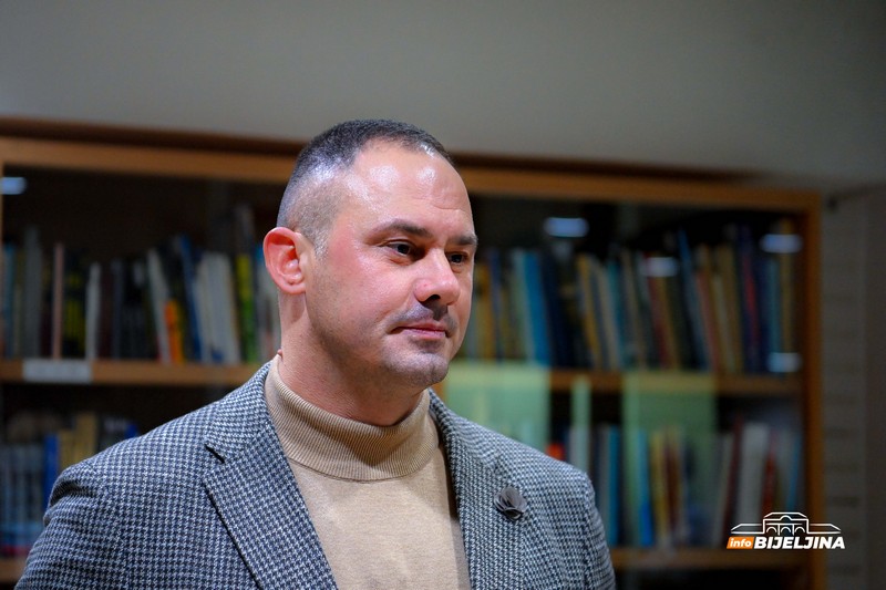 Dr Janjičić o pet godina rada Angio sale u Bijeljini: Nemamo pravo na praznik, ali to je i naše veliko zadovoljstvo (FOTO)