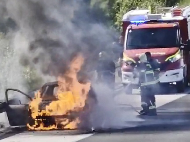 Zapalio se automobil na auto-putu Banjaluka-Prnjavor