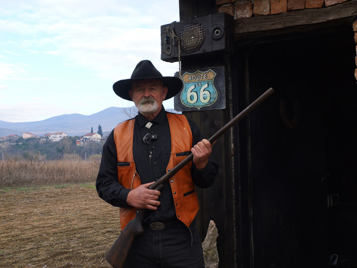 Prva kaubojska kantina napravljena u srcu Hercegovine (FOTO/VIDEO)