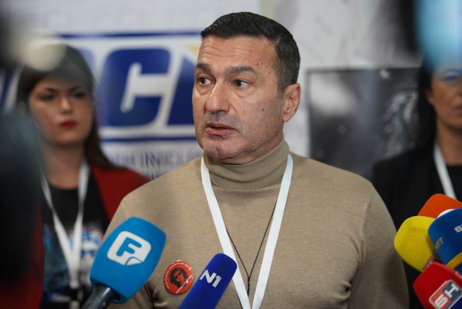 MUP RS treba da isplati 5.000 KM Davoru Dragičeviću