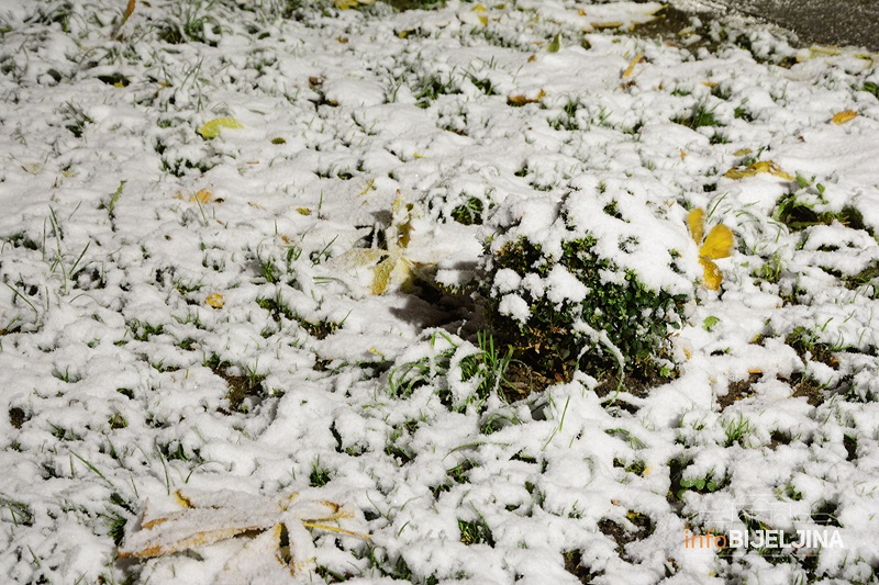 PAD TEMPERATURE Sutra snijeg i kiša