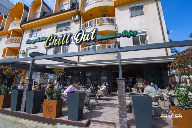 Vrhunski italijanski gelato u kafeteriji ChillOut: Sladoled neodoljivog ukusa i teksture (FOTO)