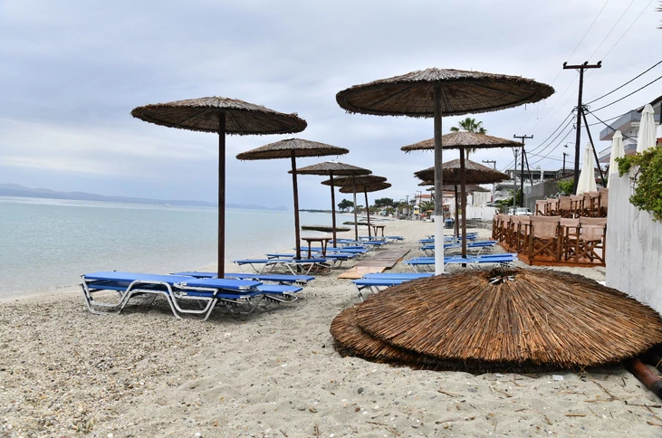 Nakon postepenog otvaranja objekata nastupila DRUGA FAZA: Grčka već na putu ka normalizaciji