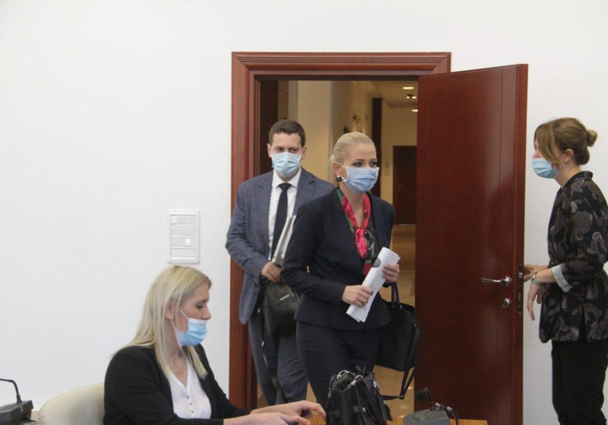 Trivićeva i Zeljković o početku školske godine: Od vakcinacije prosvjetara zavisi NAČIN ORGANIZACIJE NASTAVE