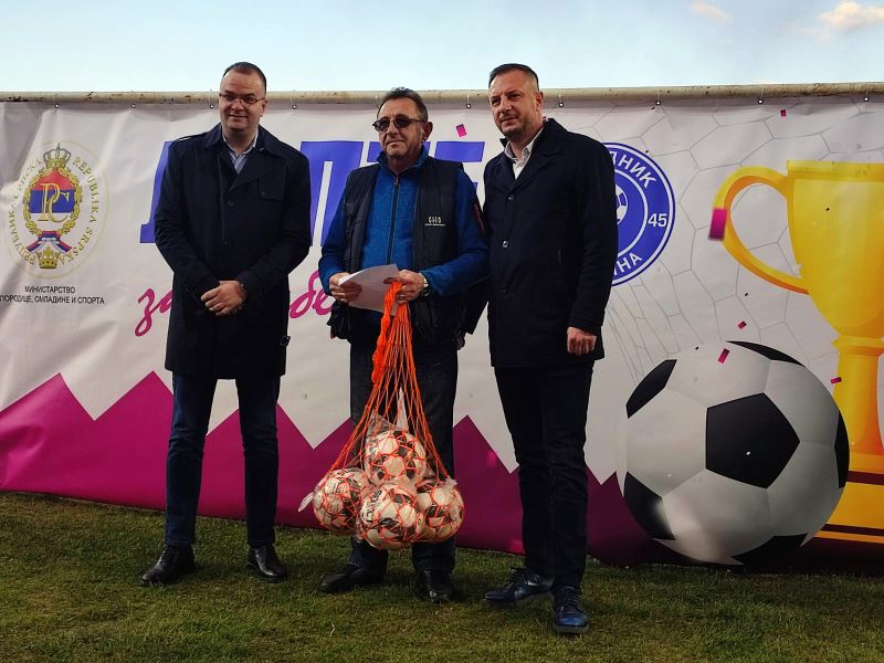 Bijeljina: Klubovima podijeljeni paketi fudbalskih lopti