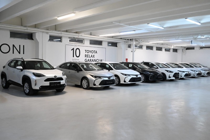 Toyota Sladaboni u novom ruhu: Svečano otvoren prošireni salon i novo skladište (FOTO)