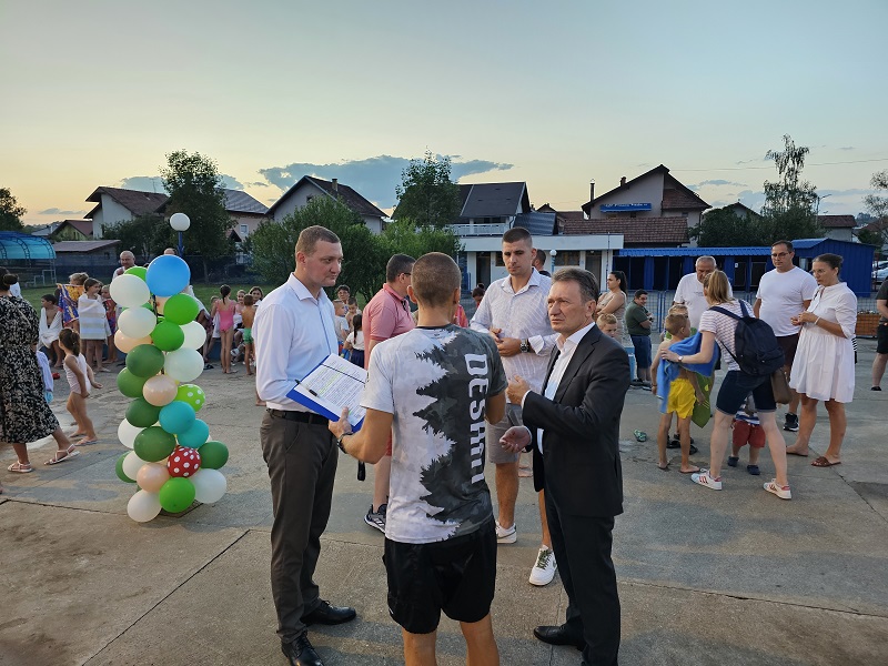 Uspješno završena besplatna Škola plivanja za najmlađe Ugljevičane: Finansirano iz lokalnog budžeta