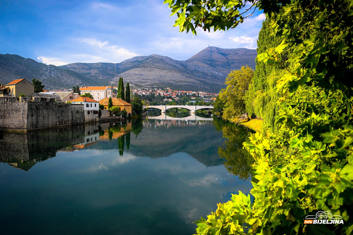 Odlukom Vlade ove jeseni uz turističke vaučere putuje se povoljnije