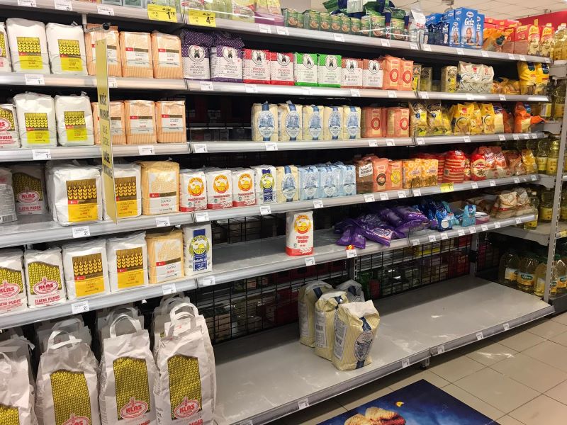 Za sve je krivo gorivo: I cijena brašna ide gore, građani strepe od lavine poskupljenja hrane