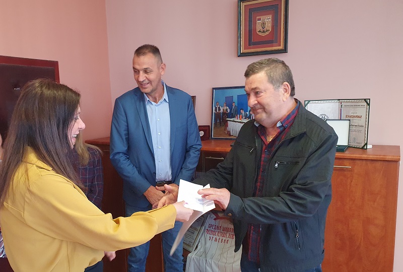 Naljepše dvorište Milorada Mićića: Uljepšan i Ugljevik