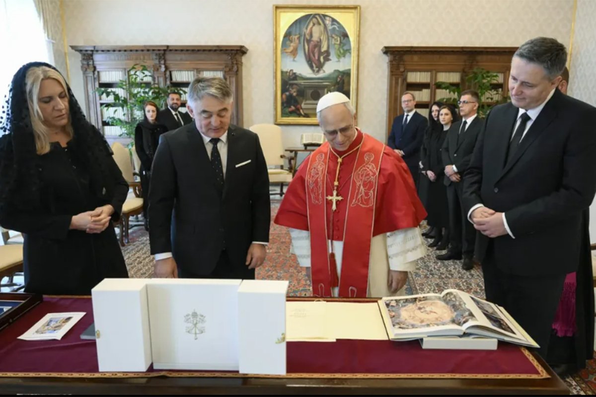 Članovi Predsjedništva BiH sastali se sa papom Lavom