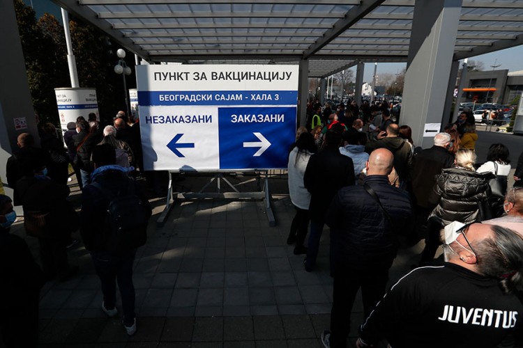 Sarajlija vakcinisan u Srbiji: Fantastično organizovani, sve išlo brzo