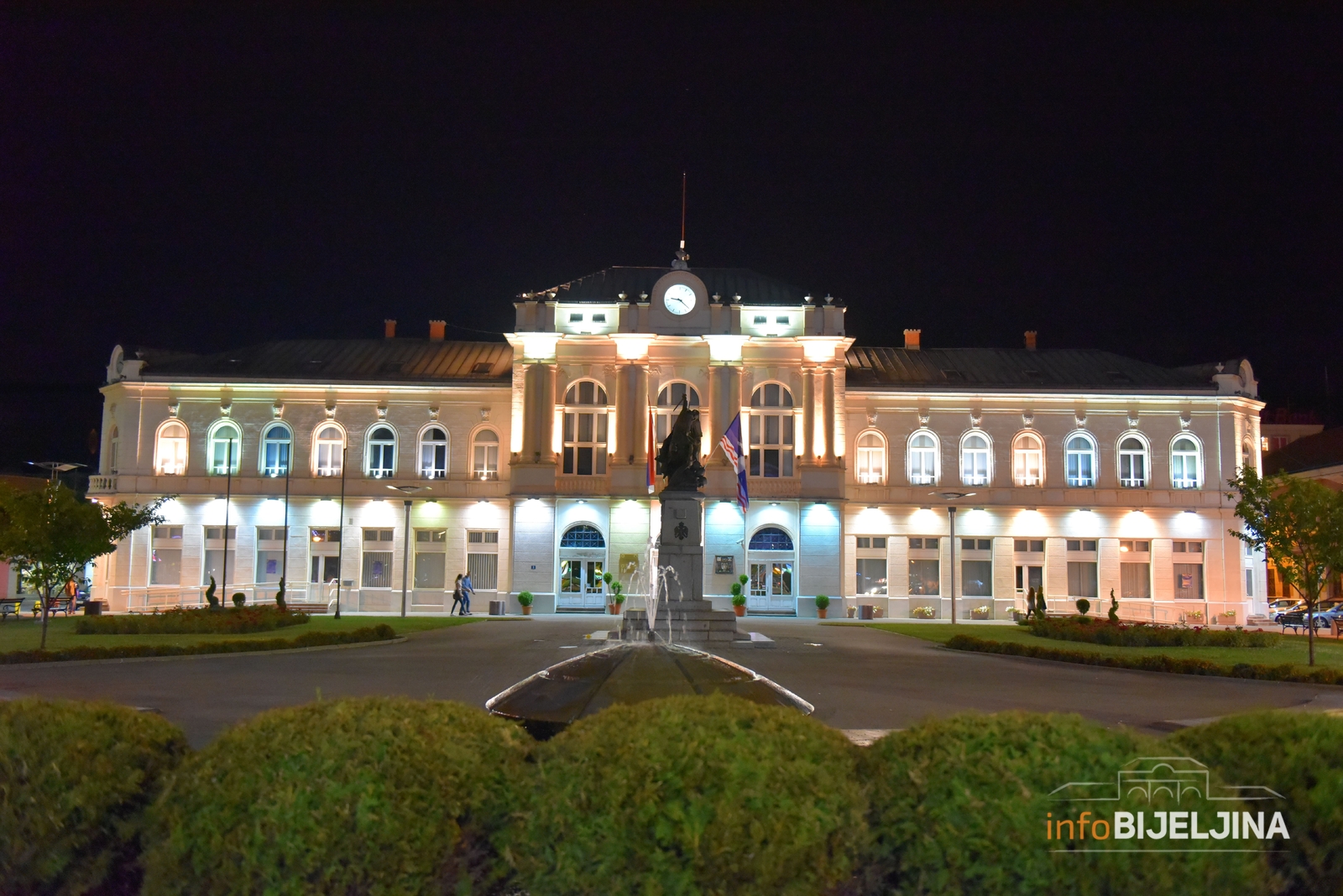 Sirenom u Bijeljini obilježena godišnjica NATO bombardovanja