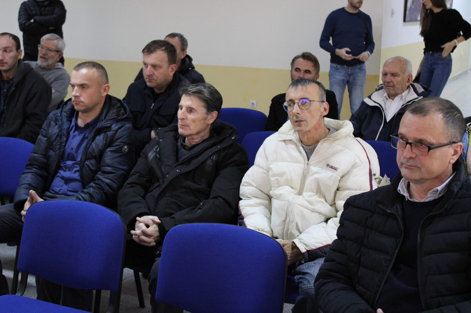 Lopare: Održano književno veče sa pjesnicima