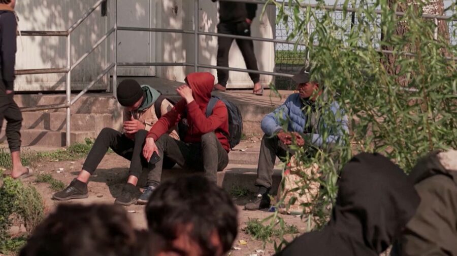 Postaju li migranti prijetnja? “Formiraju se bande koje pljačkaju i fizički zlostavljaju”