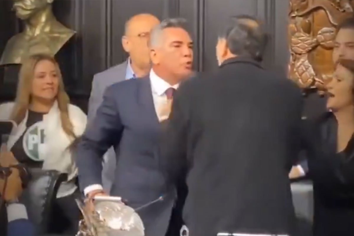 Tuča u meksičkom parlamentu: