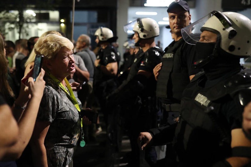 Građani i studenti i večeras na ulicama širom Srbije, objavljeno i gdje