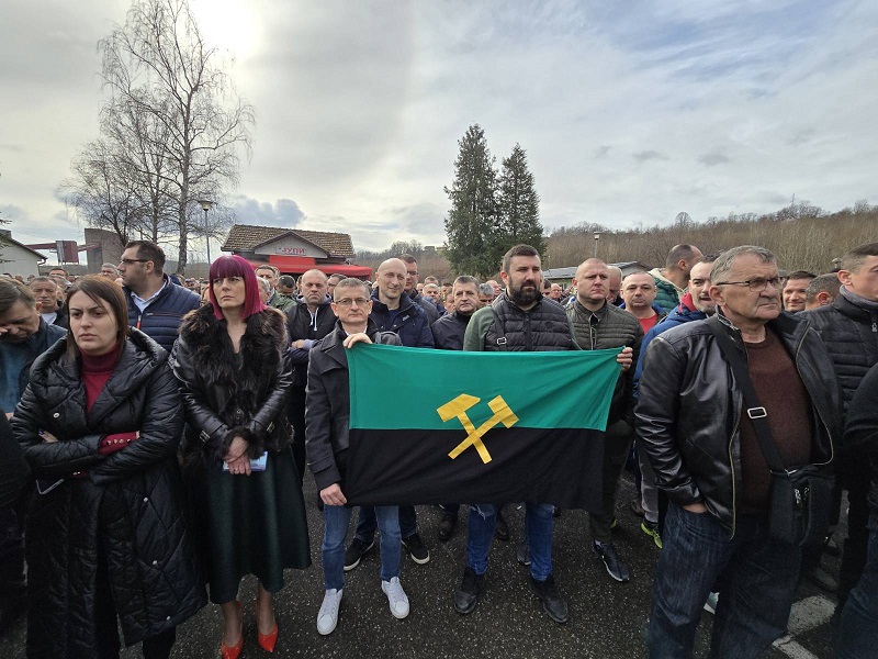 Protest u Ugljeviku: Radnici poručili da ne žele bogaćenje trećih lica na ležištu uglja Istok 2