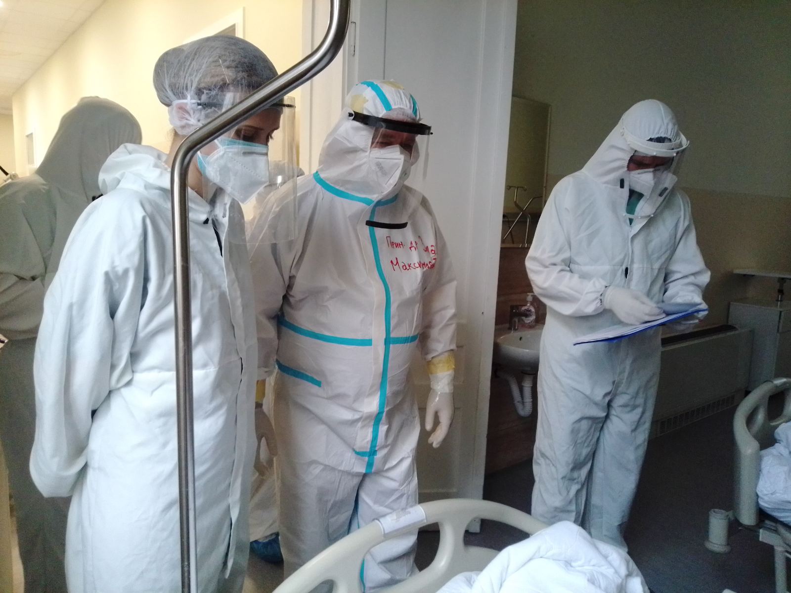 GORE NEGO U NOVEMBRU U bolnicama u Srpskoj više pacijenata s teškim oblikom korona virusa