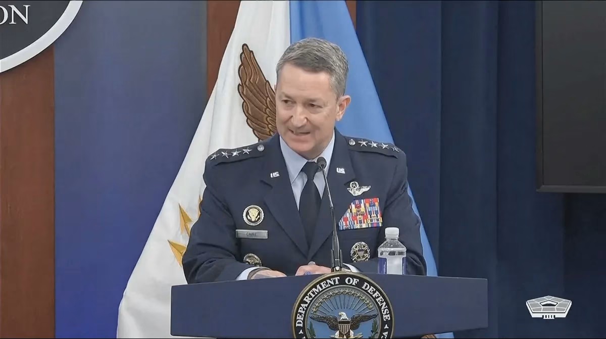 Glavni američki general upozorio Trumpa na rizike napada na Iran, oglasio se i lider SAD-a