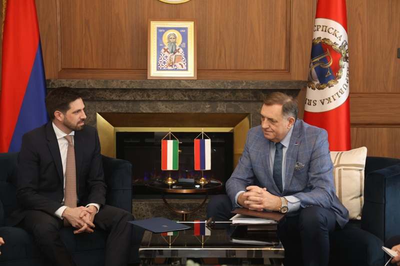 Dodik se sastao sa zamjenikom ministra inostranih poslova Mađarske