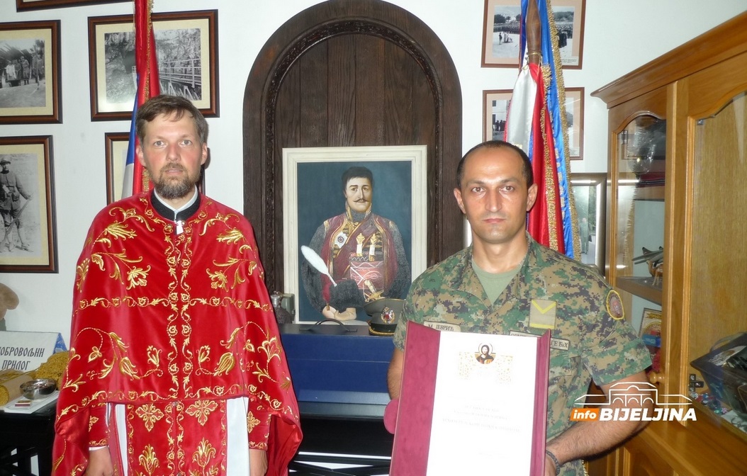 Jedinstvena muzejska zbirka u bijeljinskoj Crkvi besmrtnih heroja (FOTO)