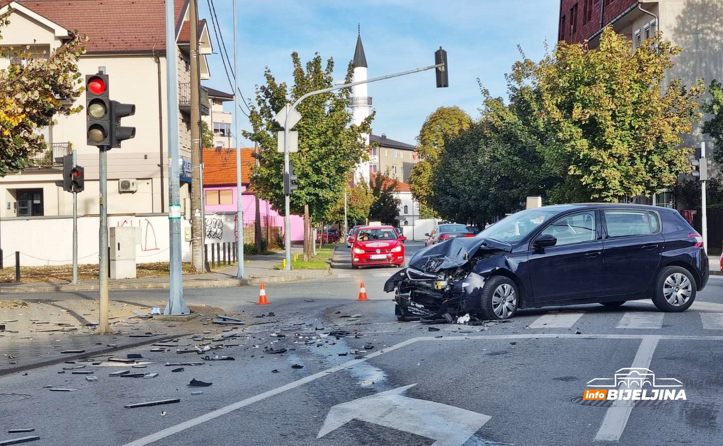 Bijeljina: Sudar u Majevičkoj ulici, usporen saobraćaj (FOTO)