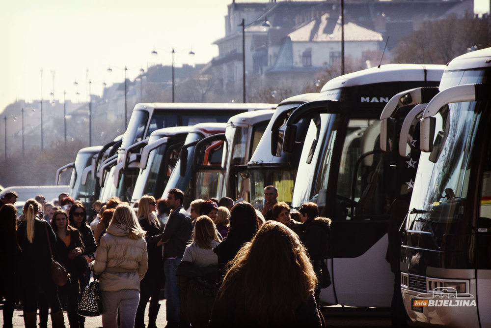 Roditelji iz Banjaluke oborili preskupu ekskurziju, tvrde da je cijena 200 KM veća od realne